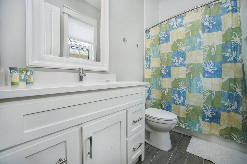 Photo of Bathroom in Fort Walton Beach - Destin