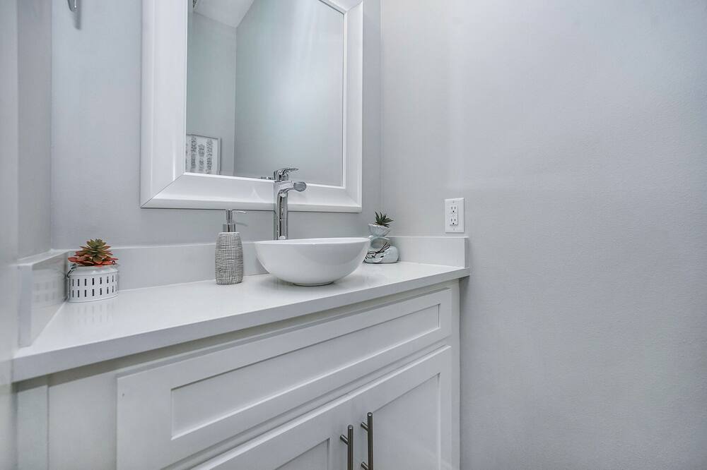 Photo of Bathroom in Fort Walton Beach - Destin