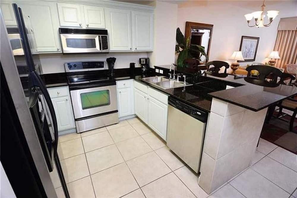 Photo of Kitchen in Bahama Beach