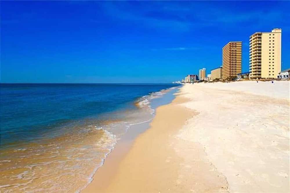 Photo of Outdoor in Bahama Beach