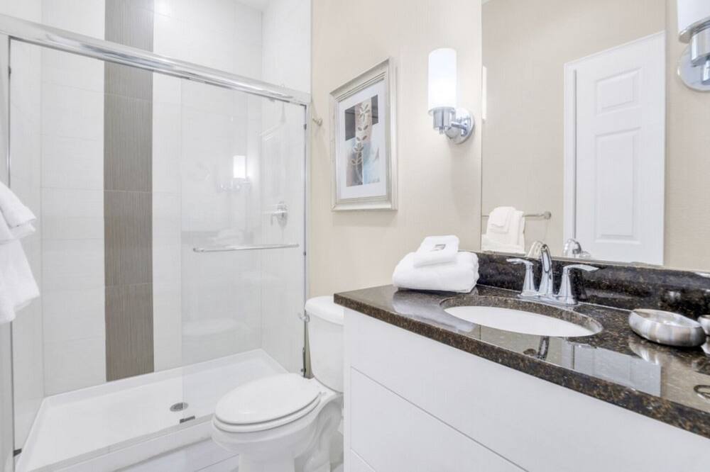 Photo of Bathroom in Silver Creek