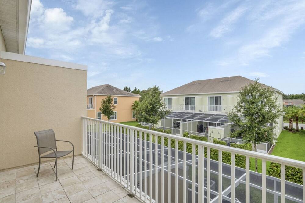 Photo of Patio Balcony in Silver Creek