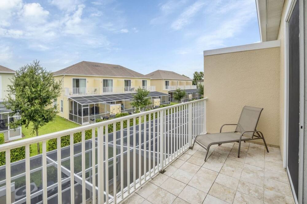 Photo of Patio Balcony in Silver Creek