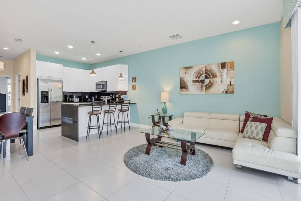 Photo of Livingroom in Silver Creek