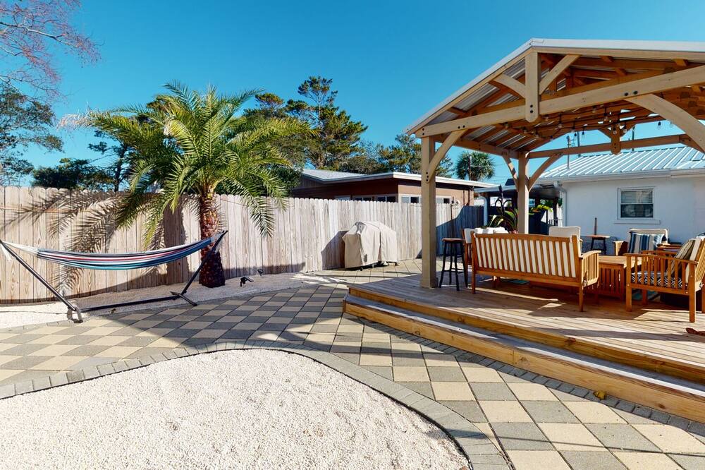 Photo of Outdoor in Kiska Beach