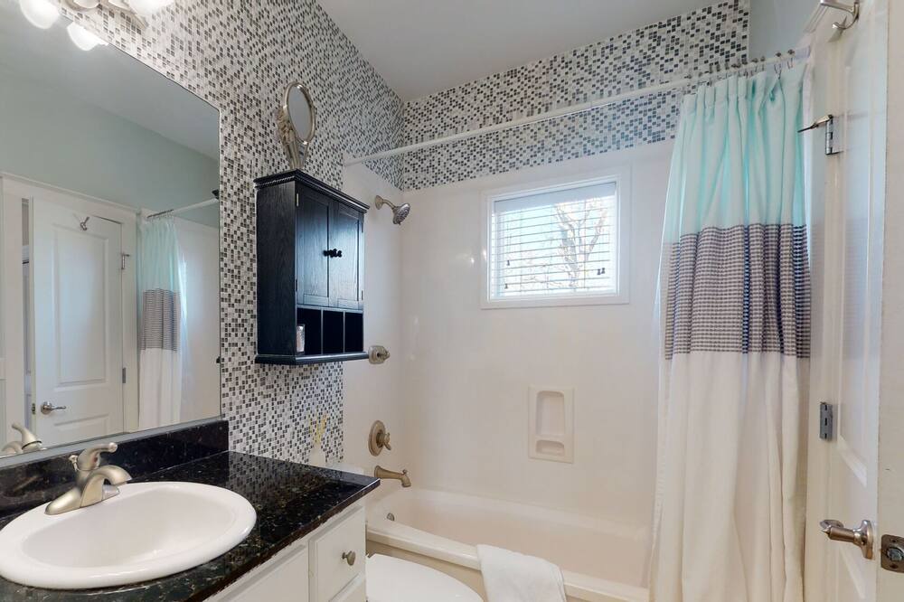 Photo of Bathroom in Kiska Beach