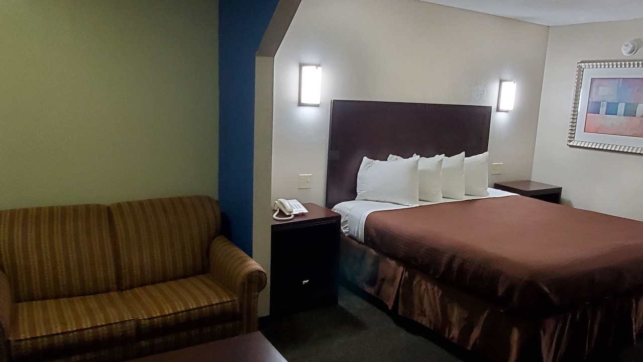 Photo of Bedroom in Brent