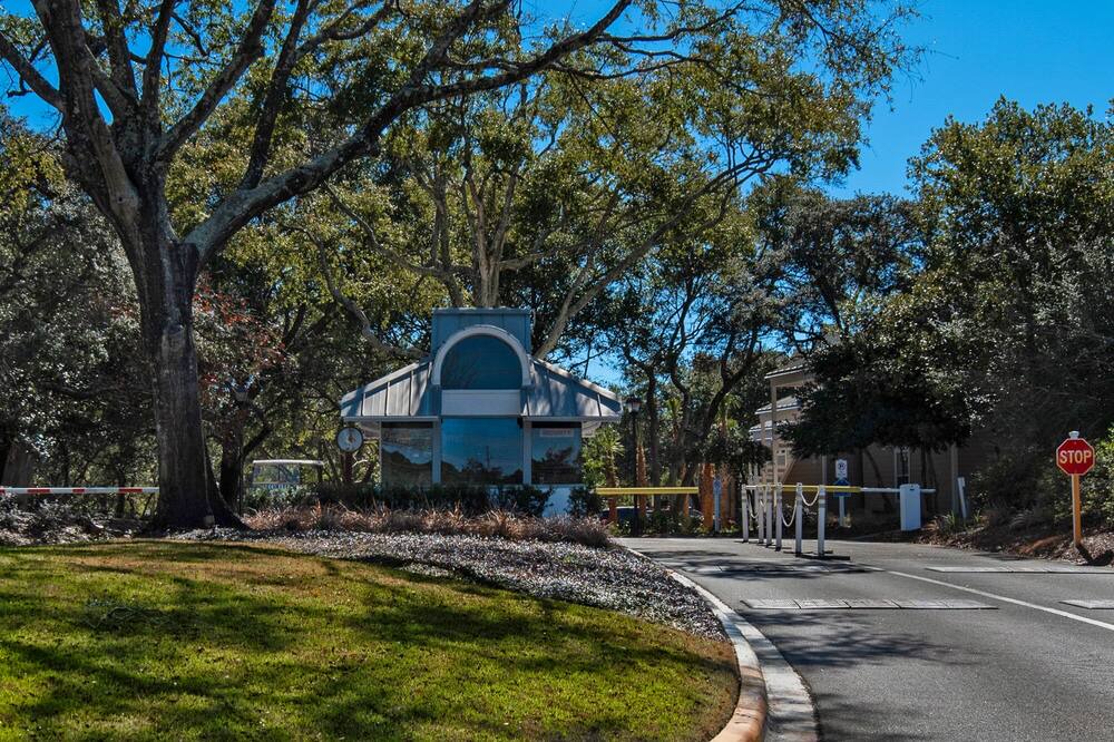 Photo of Others in Gulf Pines