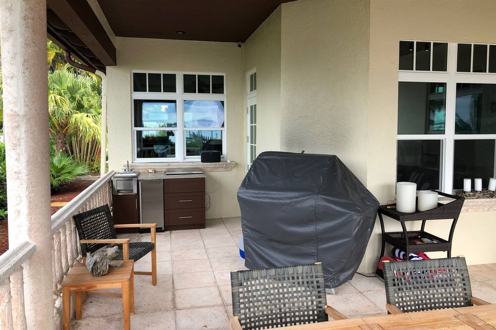 Photo of Outdoor in North River Shores