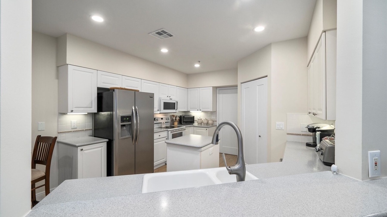 Photo of Kitchen in Wabasso Beach