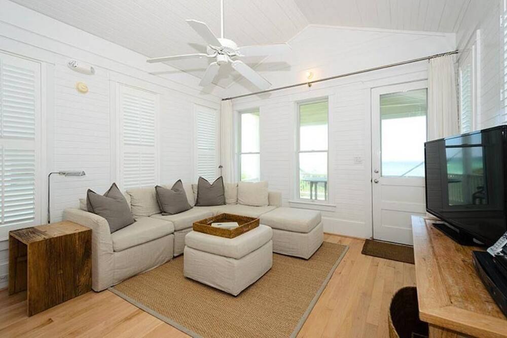 Photo of Bedroom in Seaside