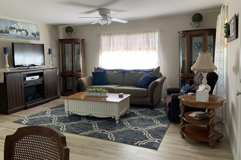 Photo of Livingroom in Inverness