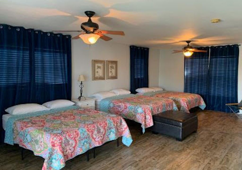 Photo of Others in Cocoa Isles