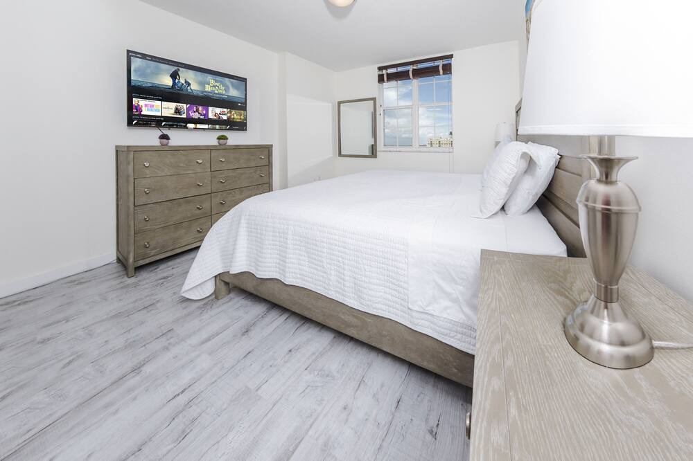 Photo of Bedroom in Downtown West Palm Beach