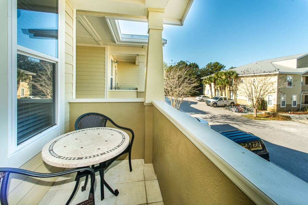 Photo of Patio Balcony in Dune Allen Beach