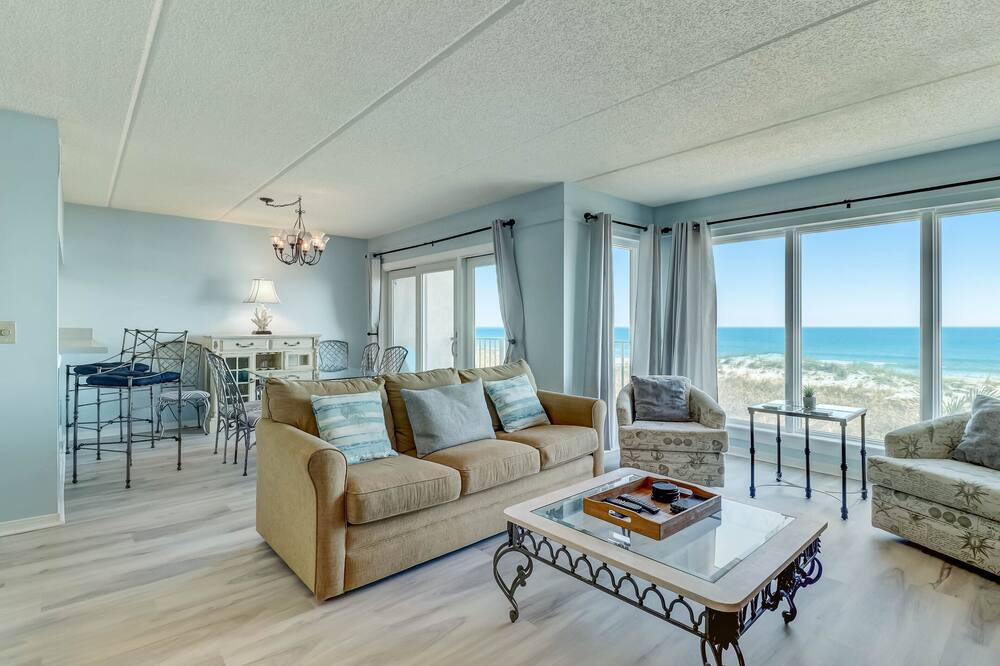 Photo of Bedroom in Ocean Cay