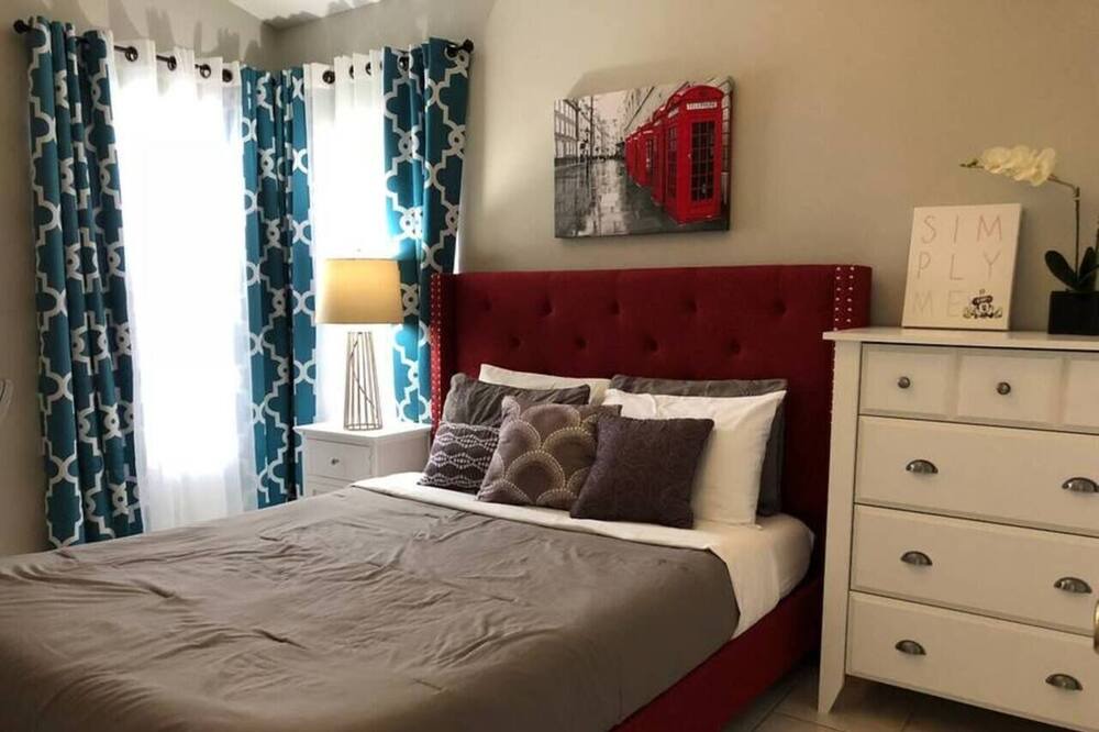 Photo of Bedroom in Williamsburg
