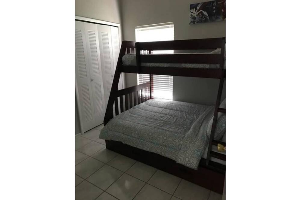Photo of Bedroom in Williamsburg