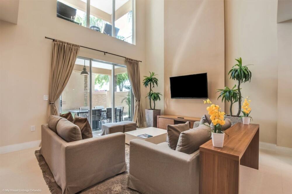 Photo of Livingroom in Florida Central Atlantic Coast