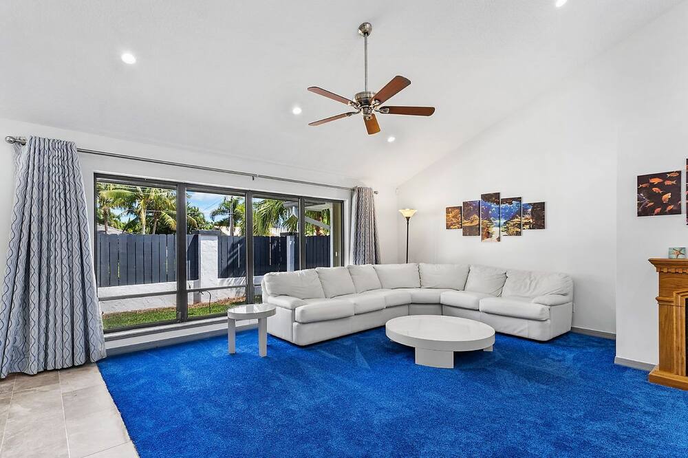 Photo of Livingroom in Florida North Atlantic Coast