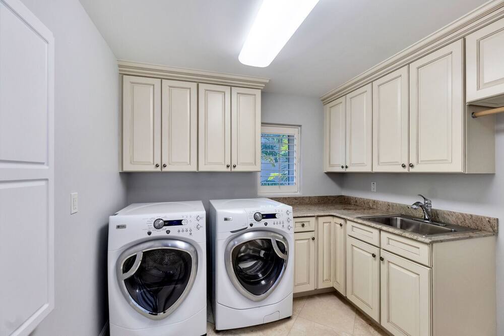Photo of Bedroom in Shell Harbor