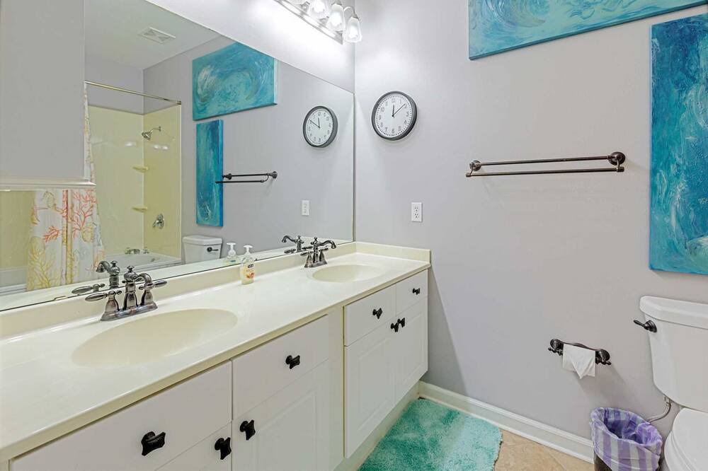 Photo of Bathroom in Frangista Beach