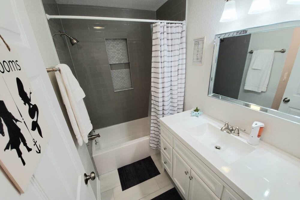 Photo of Bathroom in Disston Heights