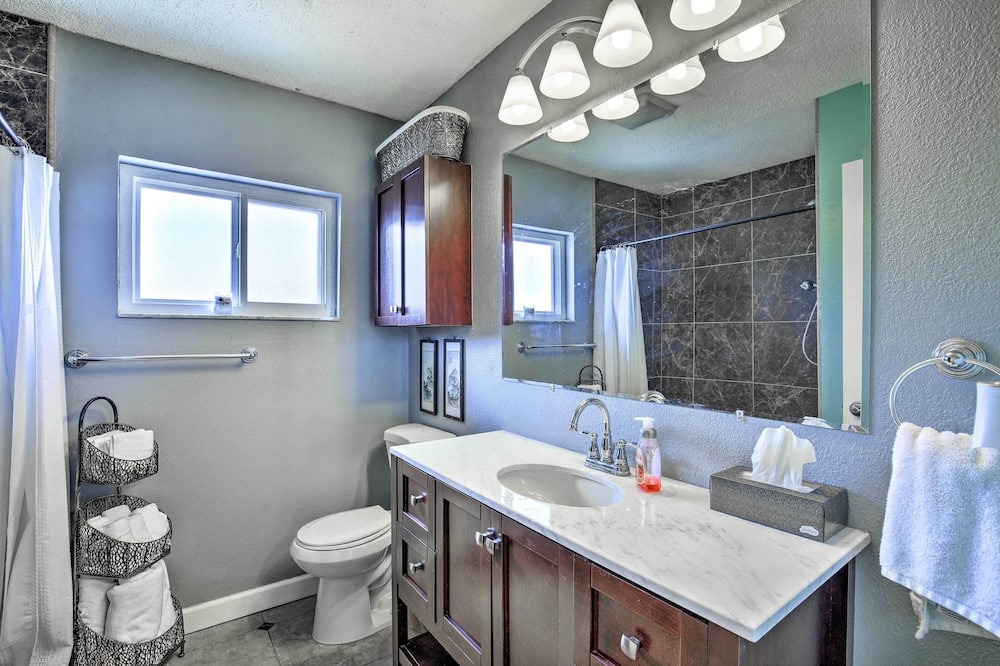 Photo of Bathroom in Flor-a-mar