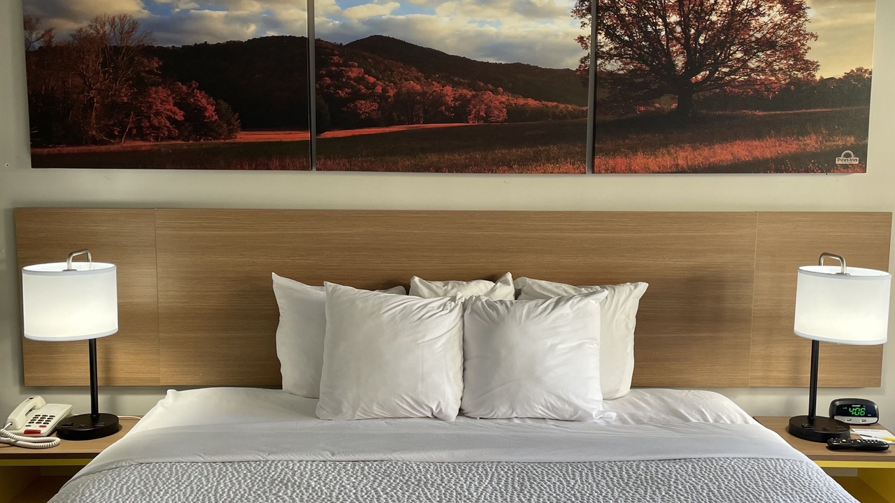 Photo of Bedroom in Valdosta