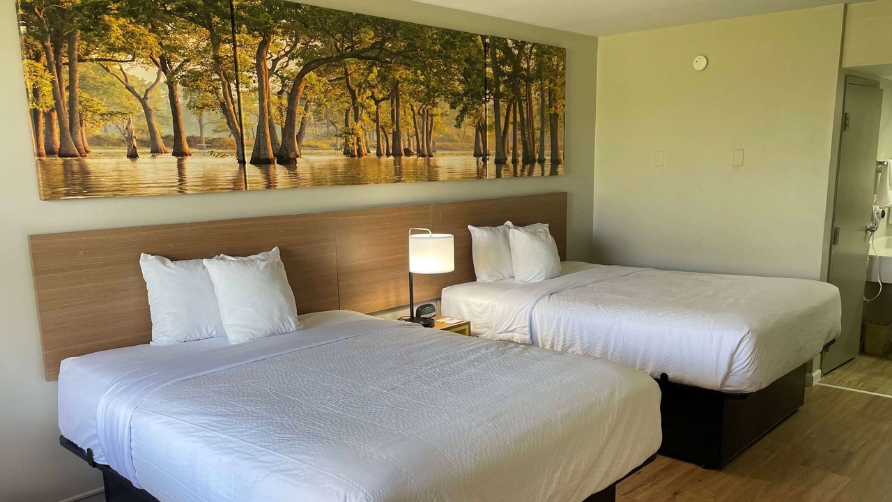 Photo of Bedroom in Valdosta