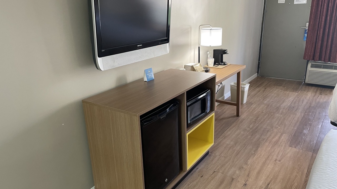Photo of Bedroom in Valdosta
