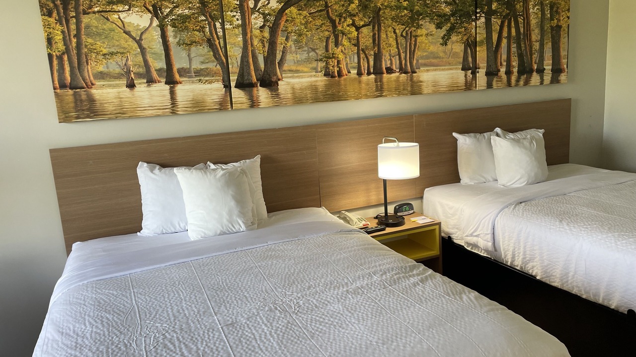 Photo of Bedroom in Valdosta