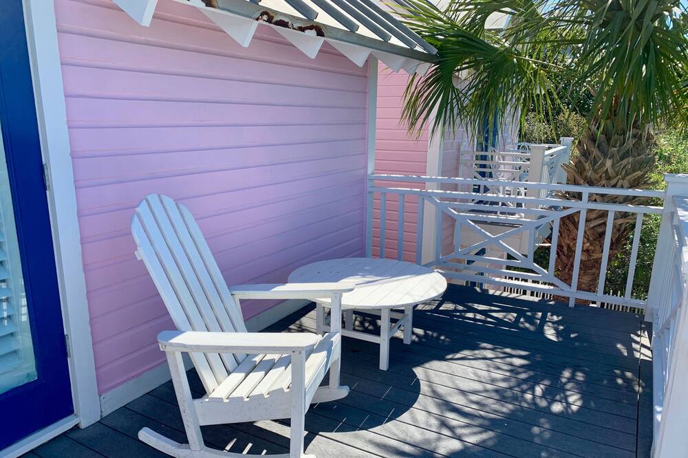 Photo of Patio Balcony in Seaside