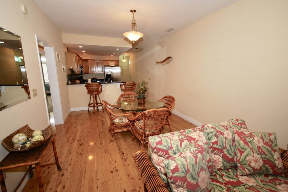 Photo of Livingroom in Steinhatchee