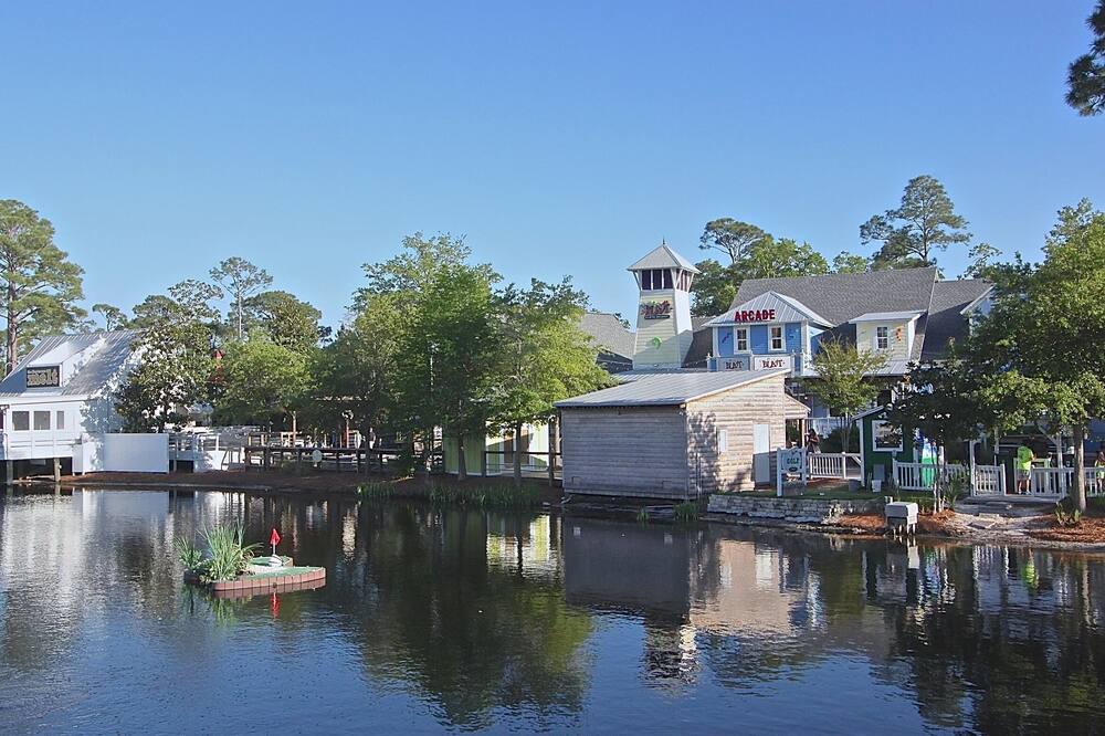 Photo of Others in Baytowne Wharf
