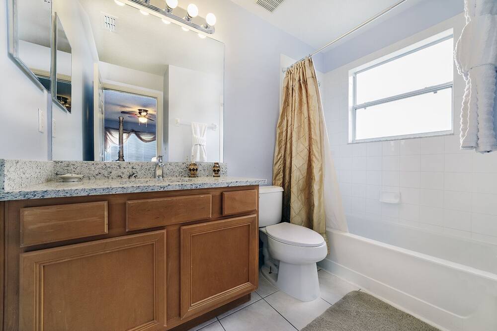 Photo of Bathroom in Indian Point