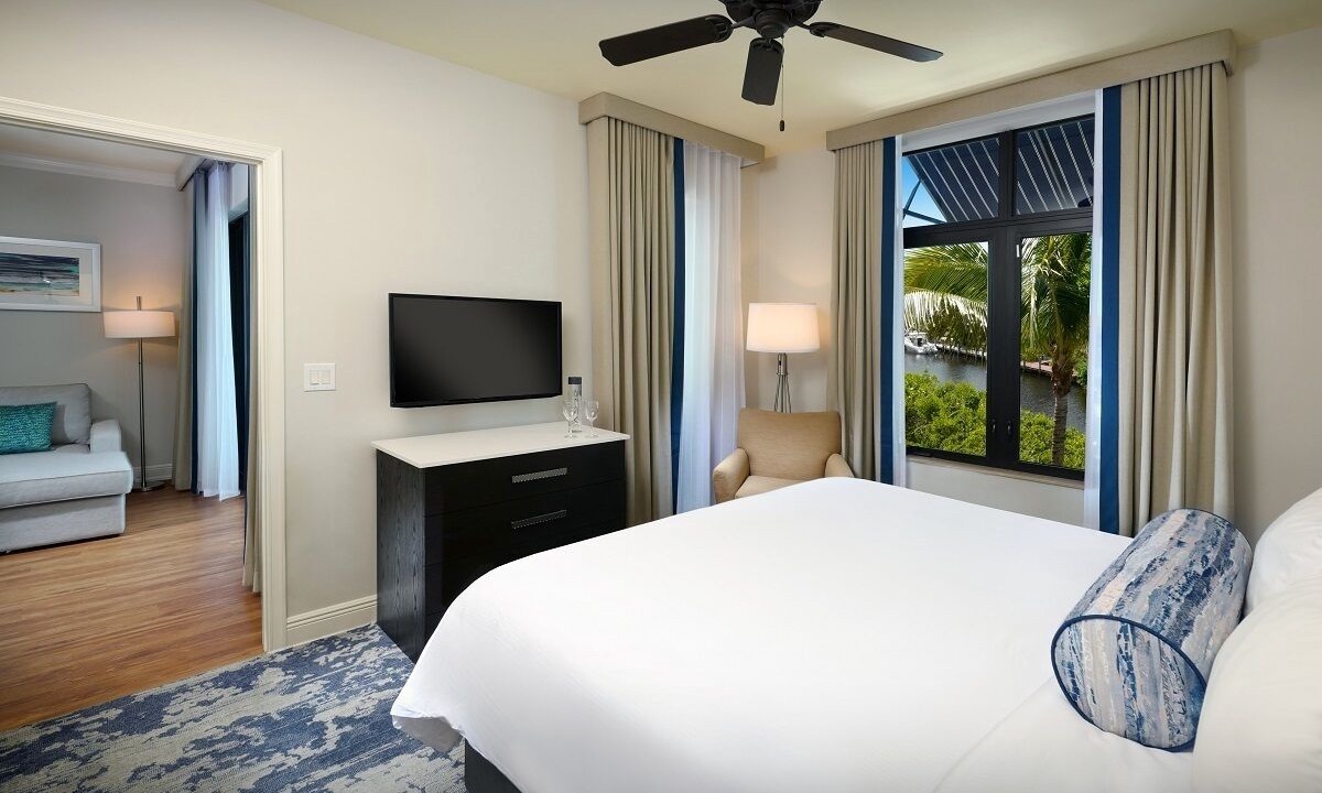 Photo of Bedroom in Royal Harbor