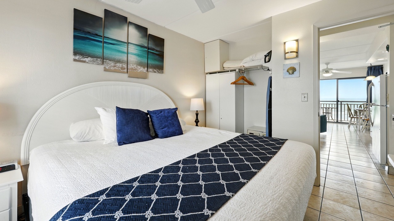 Photo of Bedroom in Crescent Beach