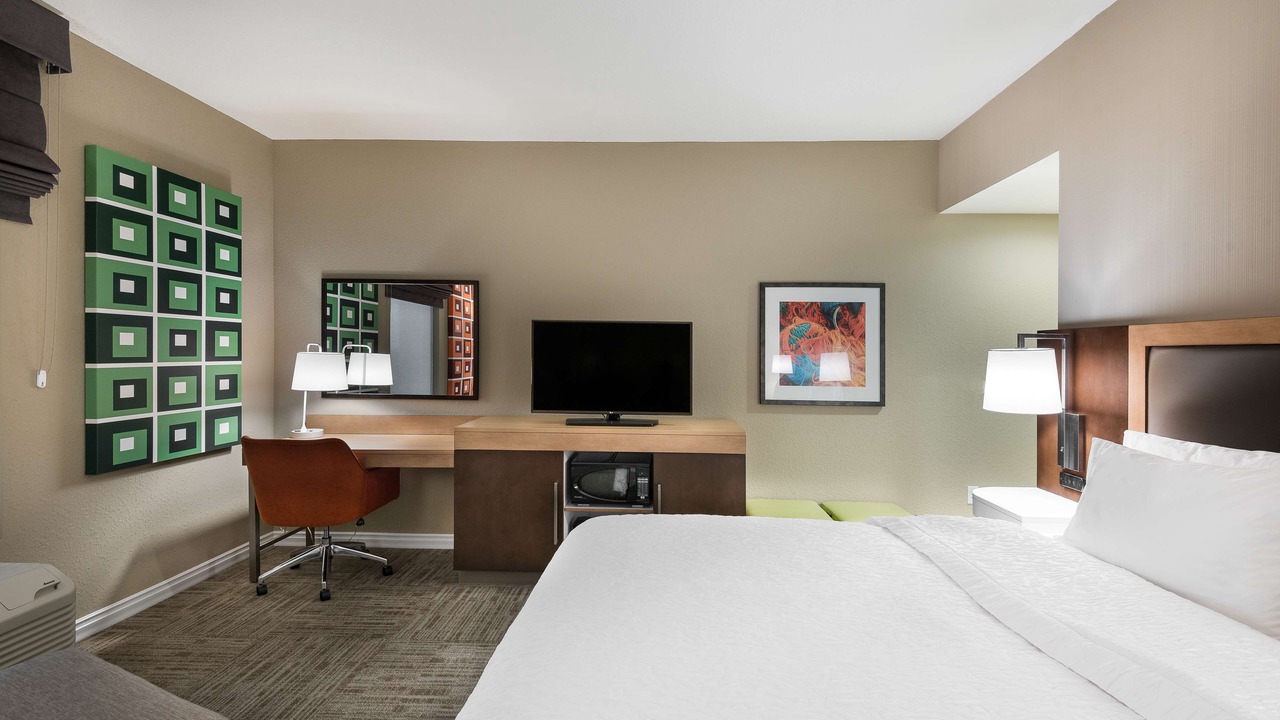 Photo of Bedroom in Interchange Square