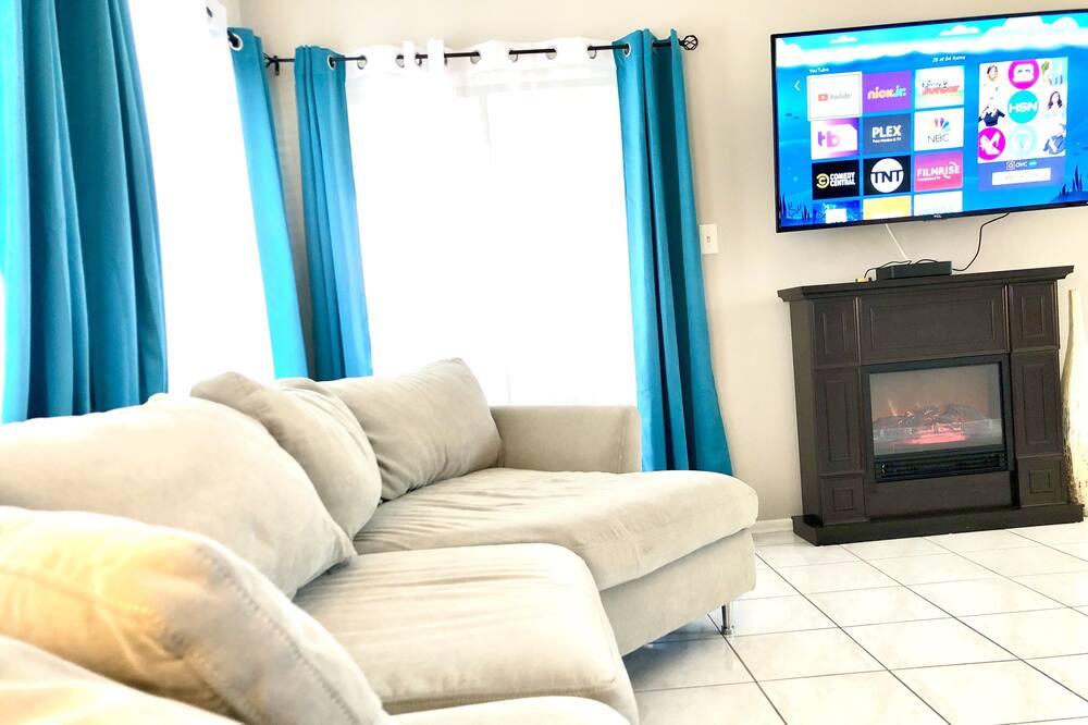 Photo of Livingroom in Williamsburg
