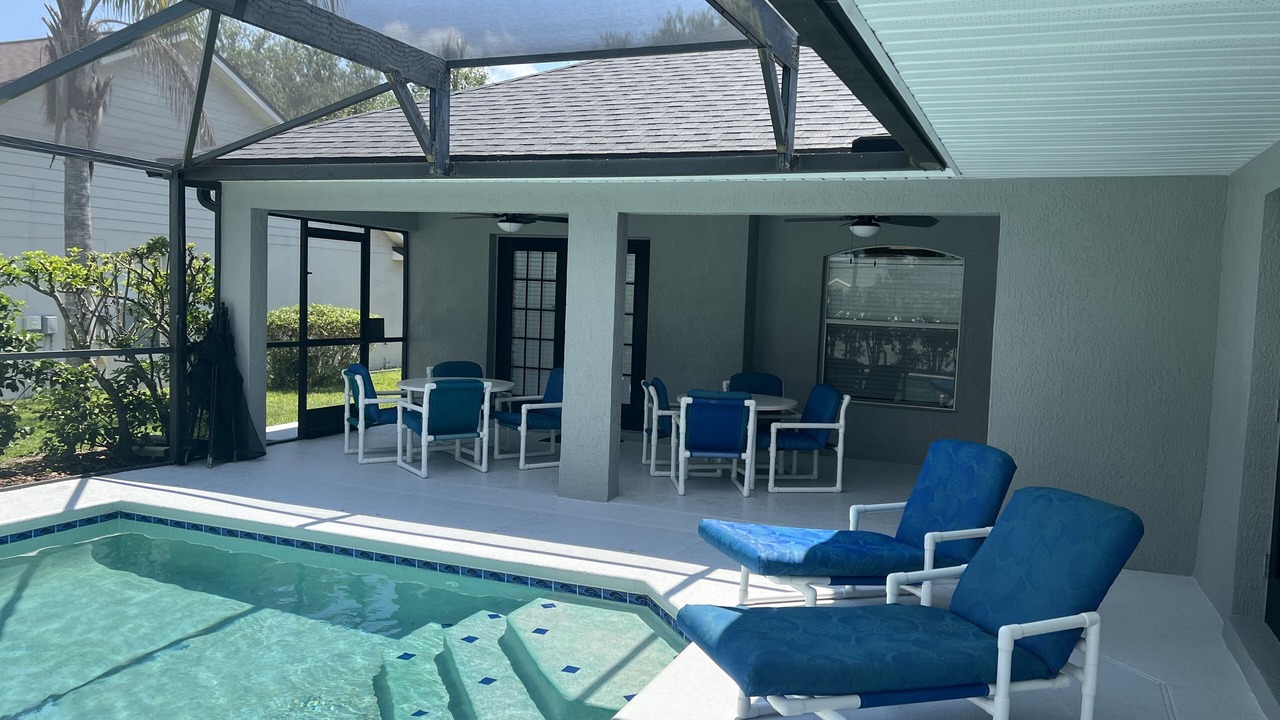 Photo of Outdoor in Orange Tree