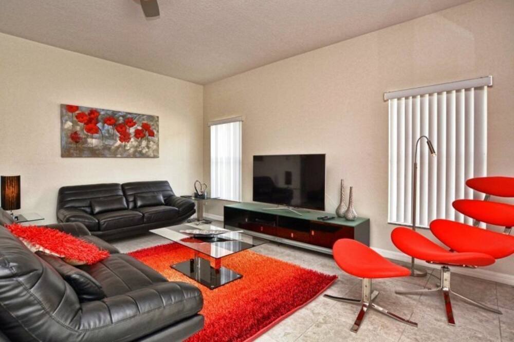 Photo of Livingroom in West Haven