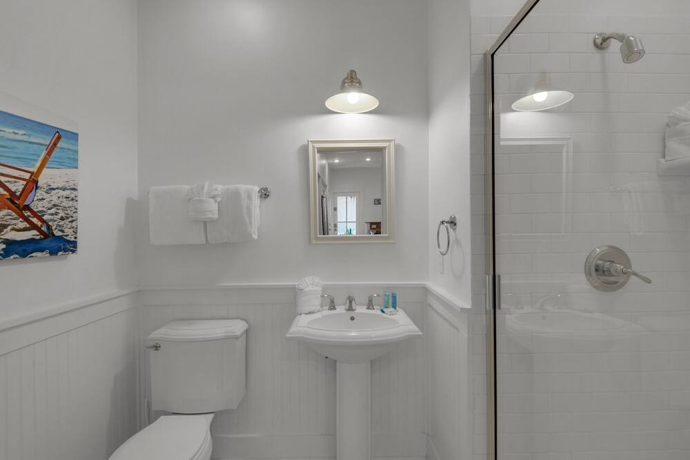 Photo of Bathroom in Seacrest