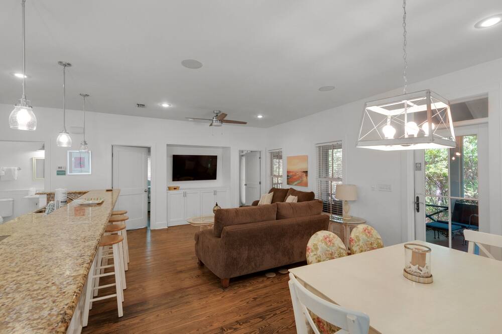 Photo of Bedroom in Seacrest
