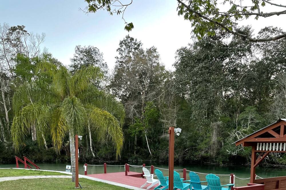 Photo of Outdoor in Weeki Wachee Gardens