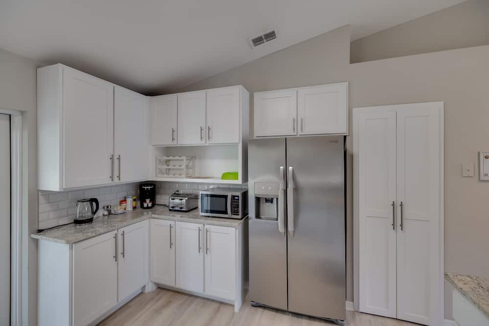 Photo of Kitchen in DeLand