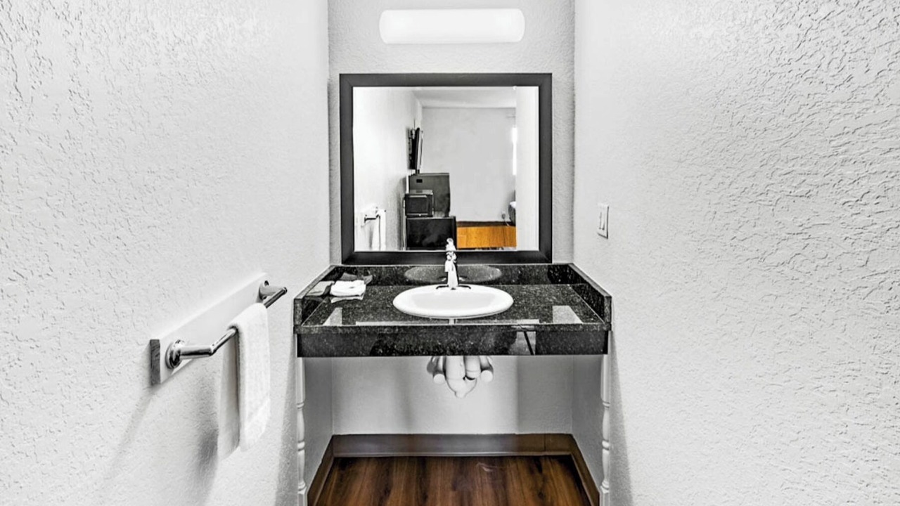 Photo of Bathroom in Moultrie