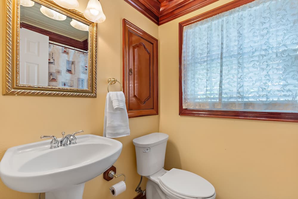 Photo of Bathroom in Dunedin