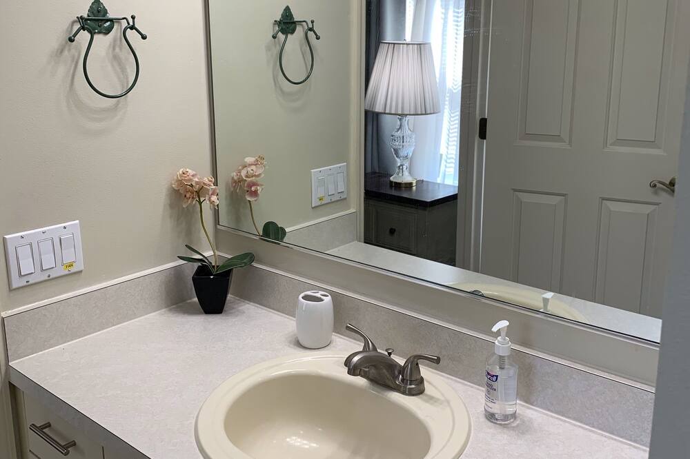 Photo of Bathroom in Mira Mesa