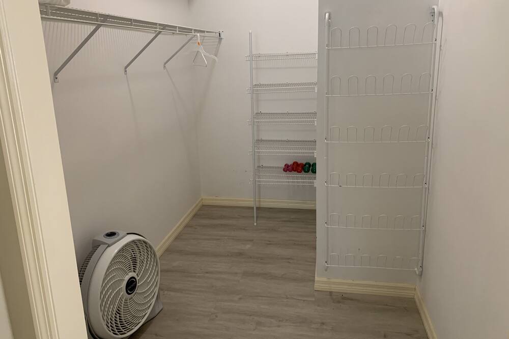 Photo of Bedroom in Mira Mesa